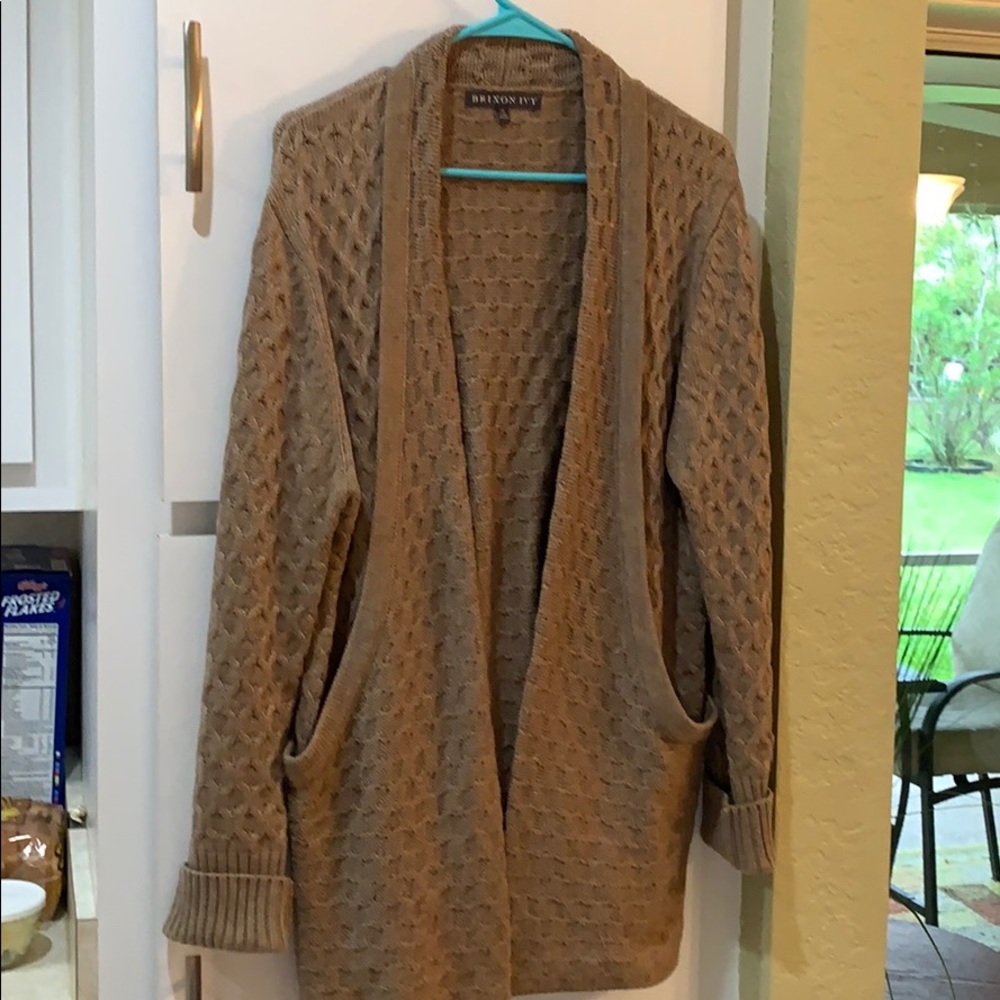 Sweater with pockets